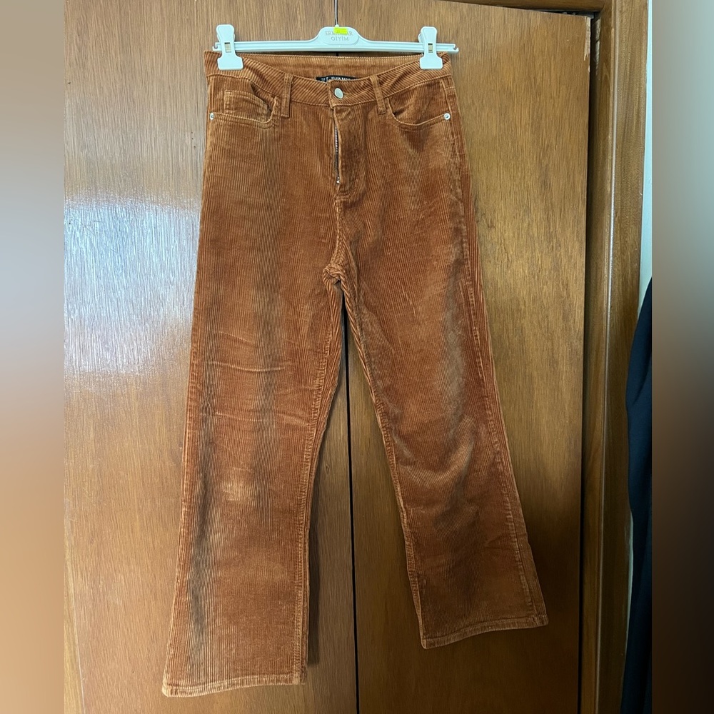 It has never been worn.